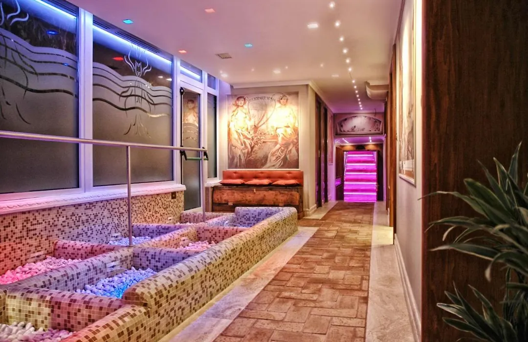Hotel Argentina & Spa-1